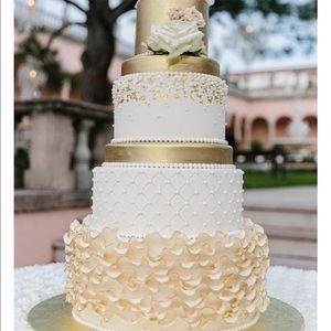 Meet your Posher, Ebony